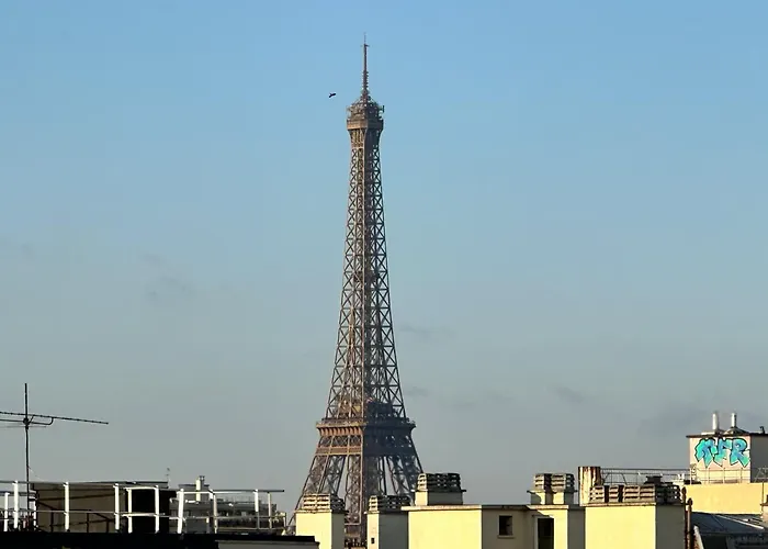 Daire Vue Remarquable Sur La Tour Eiffel Paris